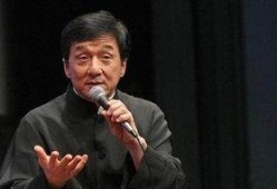 成龙采访爆料娱乐圈,娱乐圈背后的真实故事